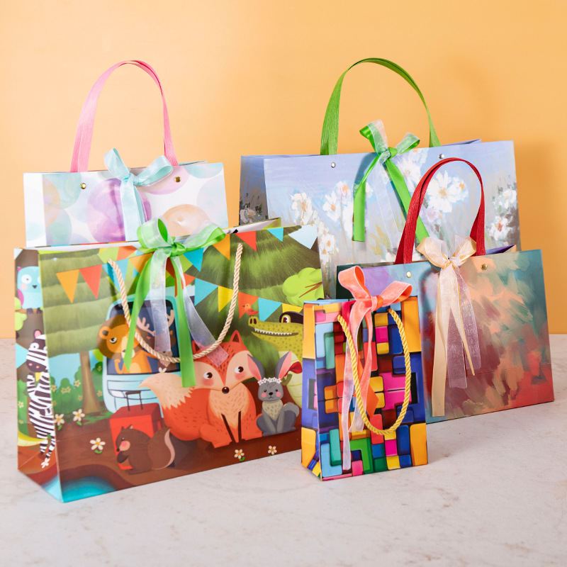 En stock estilo de pintura al óleo bolsa de regalo de mano bolsa de regalo de estilo ins bolsa de regalo bolsa de dulces de boda tienda de ropa bolsa de papel al por mayor