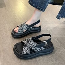 2024�ļ��¿��ЬŮ�r���⴩С���L�黨���һ�ֿۛ�Ь