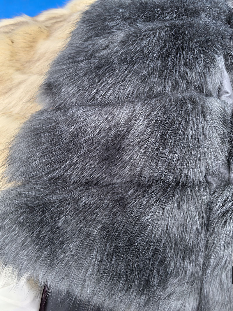 염색된 팁 다크 그레이