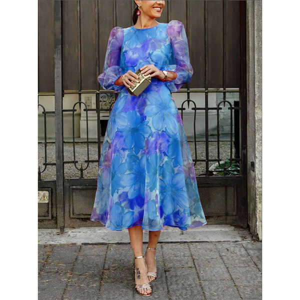 Summer fashionable dress