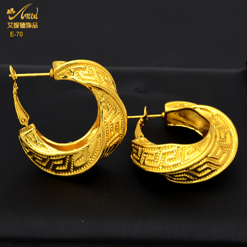 Joyas de novia de Dubai aretes chapados en oro de 24 quilates exagerados retro nigerianos personales para mujeres aretes minimalistas al por mayor image 26