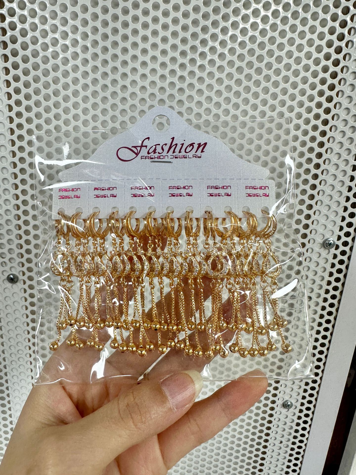 Moda transfronteriza cobre chapado en oro borlas con incrustaciones de circón pendientes joyería estrella en forma de corazón mariposa oreja joyería al por mayor