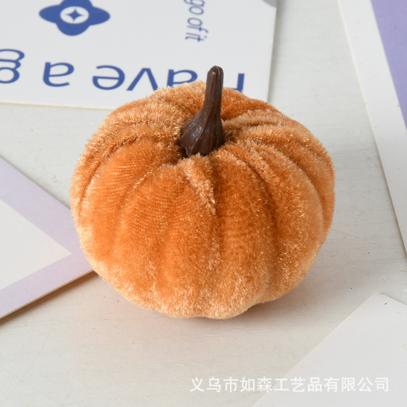 Tela de terciopelo de simulación transfronteriza decoración de calabaza Halloween envuelta en color calabaza decoración festiva Yama image 17