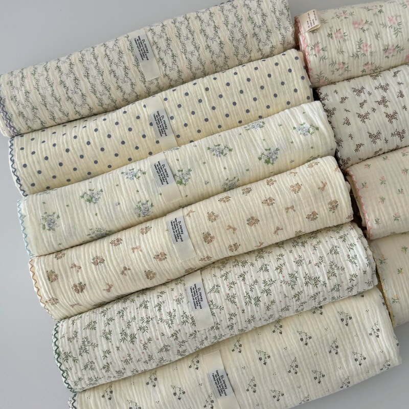Pure Cotton Double-Layer Gauze Bath Towel, All-Cotton Gauze Bath Towel, Air Conditioning Blanket, Stroller Blanket, Wrinkled Gauze Cover Blanket, Oversized Bath Towel Blanket