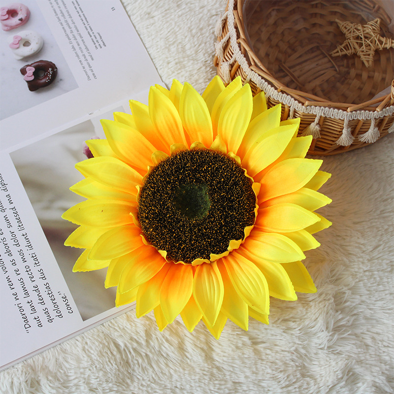 Sunflower flower head artificial flower handicraft making flower material simple fresh sunflower silk flower wholesale home decoration