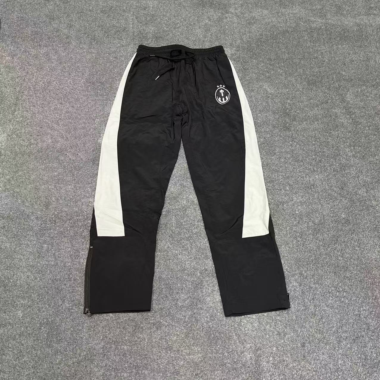 Marca de moda europea y americana transfronteriza Alcatraz Camiseta de manga corta con estampado de letras reflectantes Traje de pantalones cortos casuales de calle para hombres y mujeres