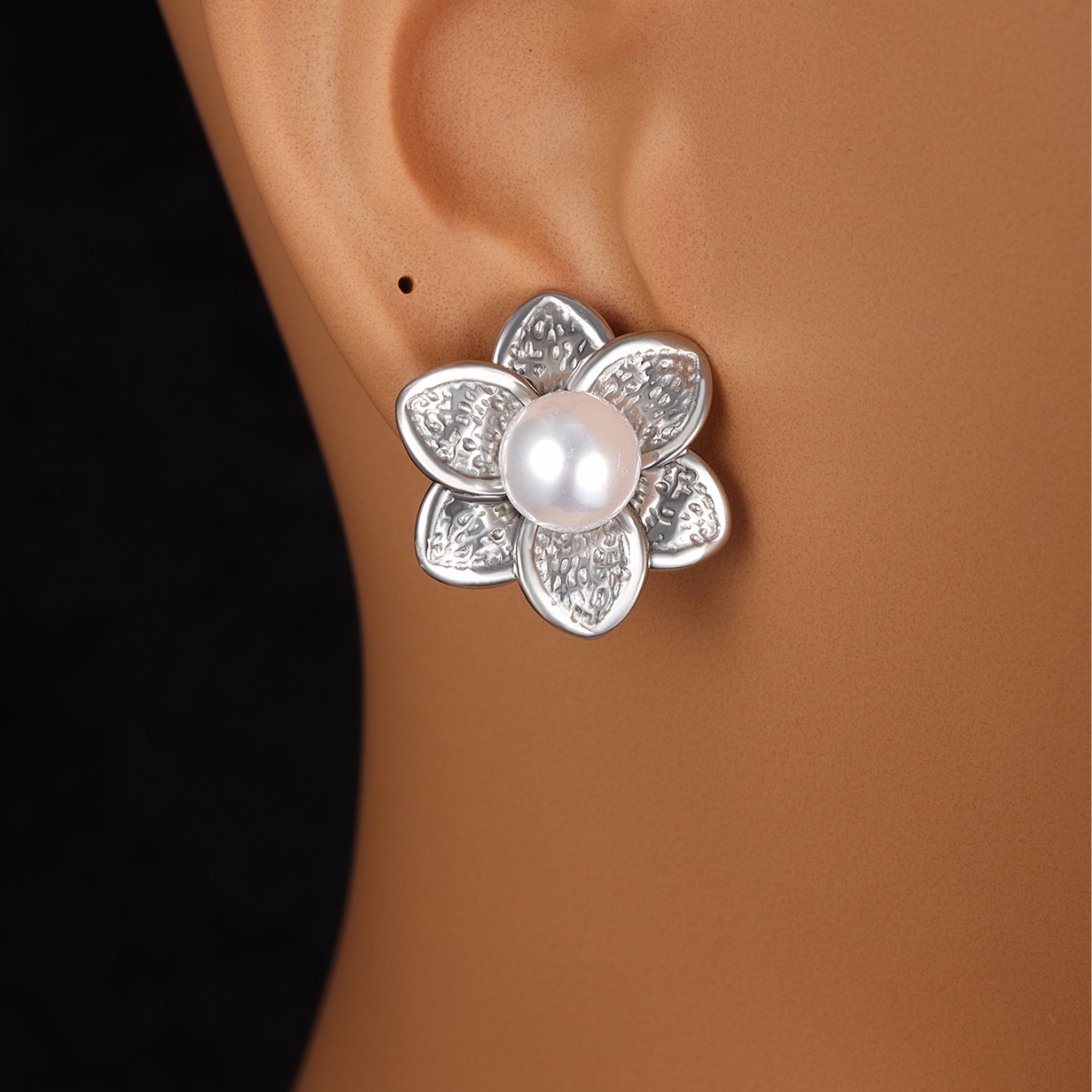 Xuping joyería de acero inoxidable perla flor perla pendientes de nicho de alto nivel retro pendientes de flores