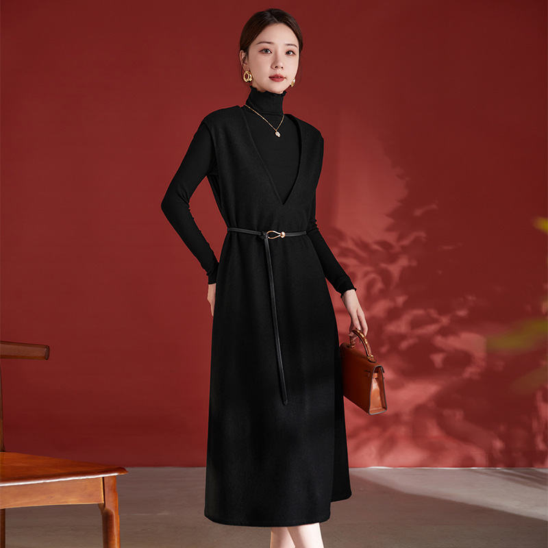 Autumn and Winter New Style Light Luxury 100% Sheep Wool V-Neck Dress Loose Sleeveless Black Mid-Length Dress with Belt 7928