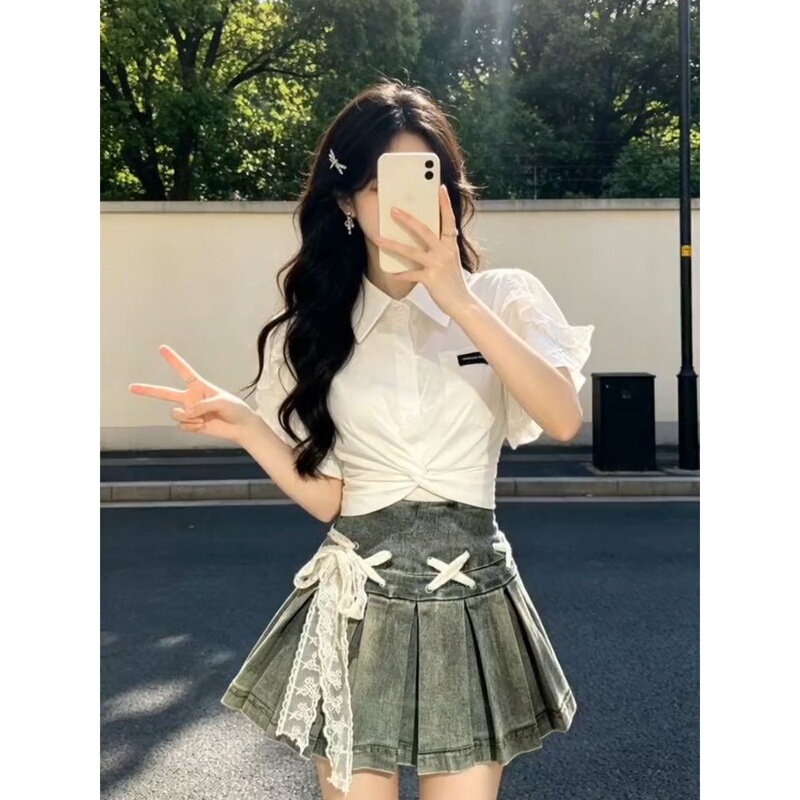 Summer New Retro Fresh Style Bow-Knot Denim Pleated Skirt Paired with a Short-Sleeved White Versatile Shirt Two-Piece Set Summer New Retro Fresh Style Bow-Knot Denim Pleated Skirt Paired with a Short-Sleeved White Versatile Shirt Two-Piece Set
