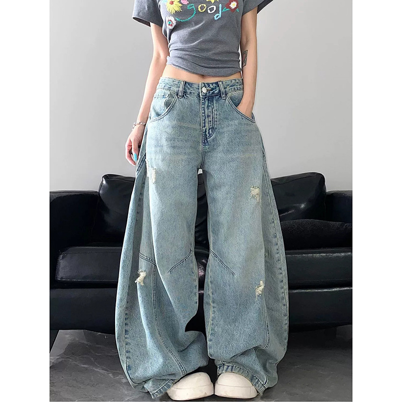 2603 Neutral Commuter Style Ins-Shaped Sickle Jeans for Women, New Spring and Autumn Slim-Fit Ripped Frayed Jeans