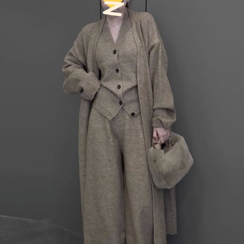 洋气高级感针织三件套装女2025秋冬新款时尚慵懒风外套阔腿裤套装