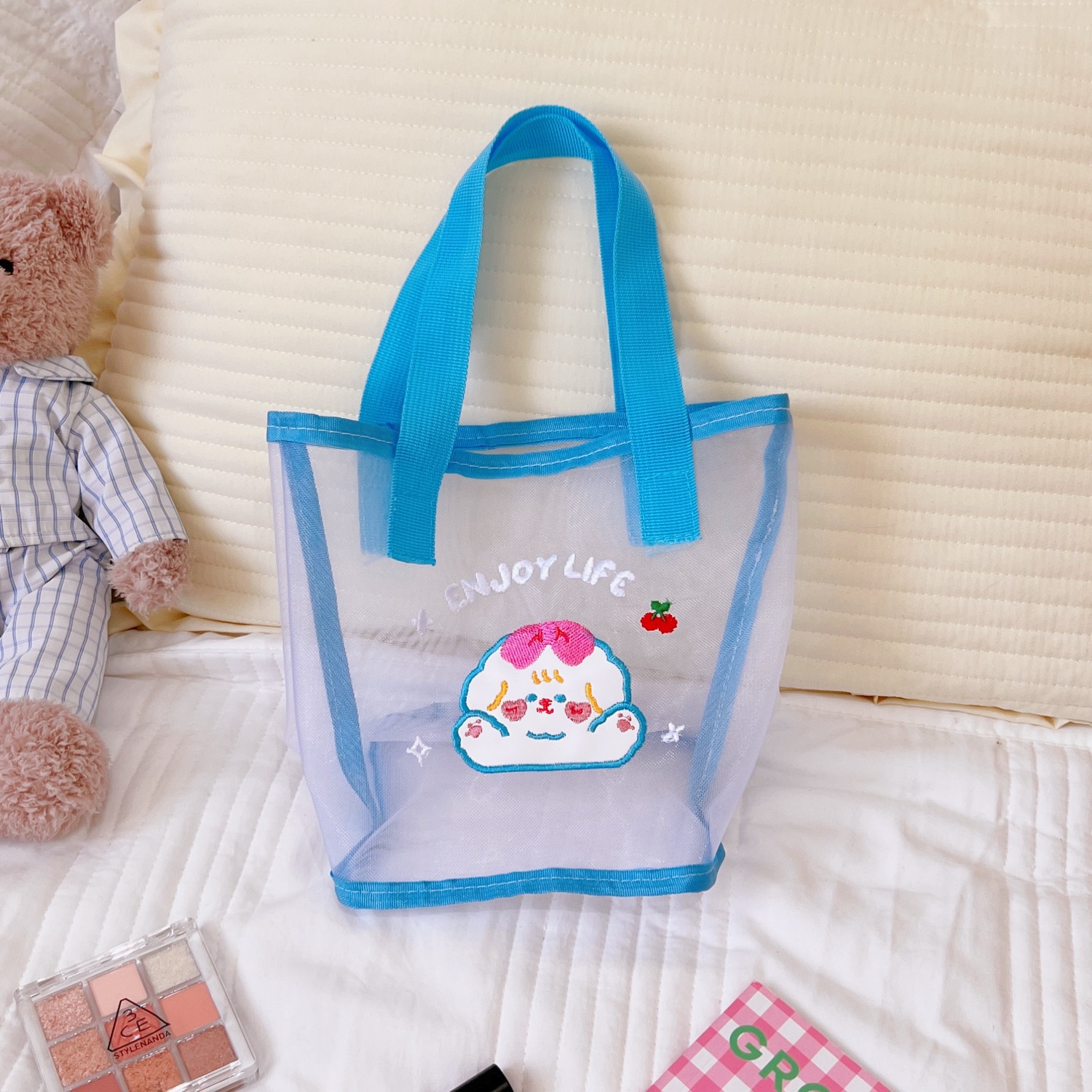 Cute Cartoon Portable Large Capacity Mesh Handbag display picture 5