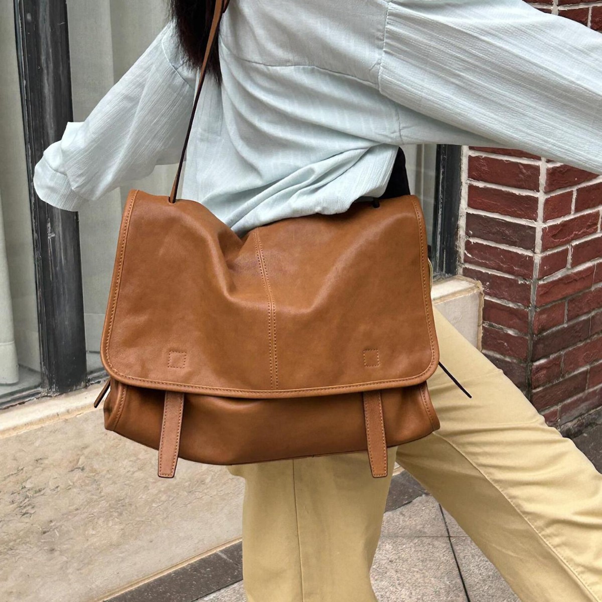 Genuine Vegetable-Tanned Sheepskin Messenger Bag, Postman Bag, Shoulder Bag, Crossbody Bag, Relaxed Casual Large-Capacity Commuter Bag