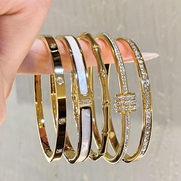 Gold titanium steel bracelet women's high-grade zircon couple bracelet light luxury plain ring bracelet bracelet New Gold titanium steel bracelet women's high-grade zircon couple bracelet light luxury plain ring bracelet bracelet New