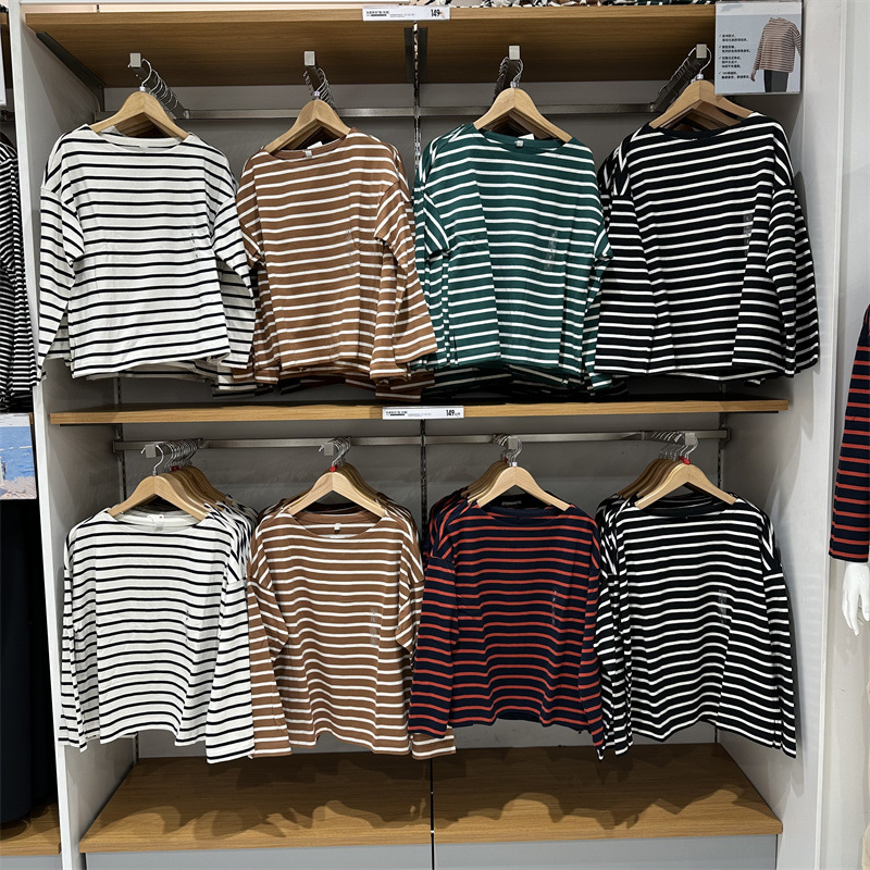 One-Piece Drop-Shipping Autumn Women's Striped T-Shirt with Long Sleeves, Boat Neck, Loose Fit, Slit, Fashionable Casual Base Shirt Y460297