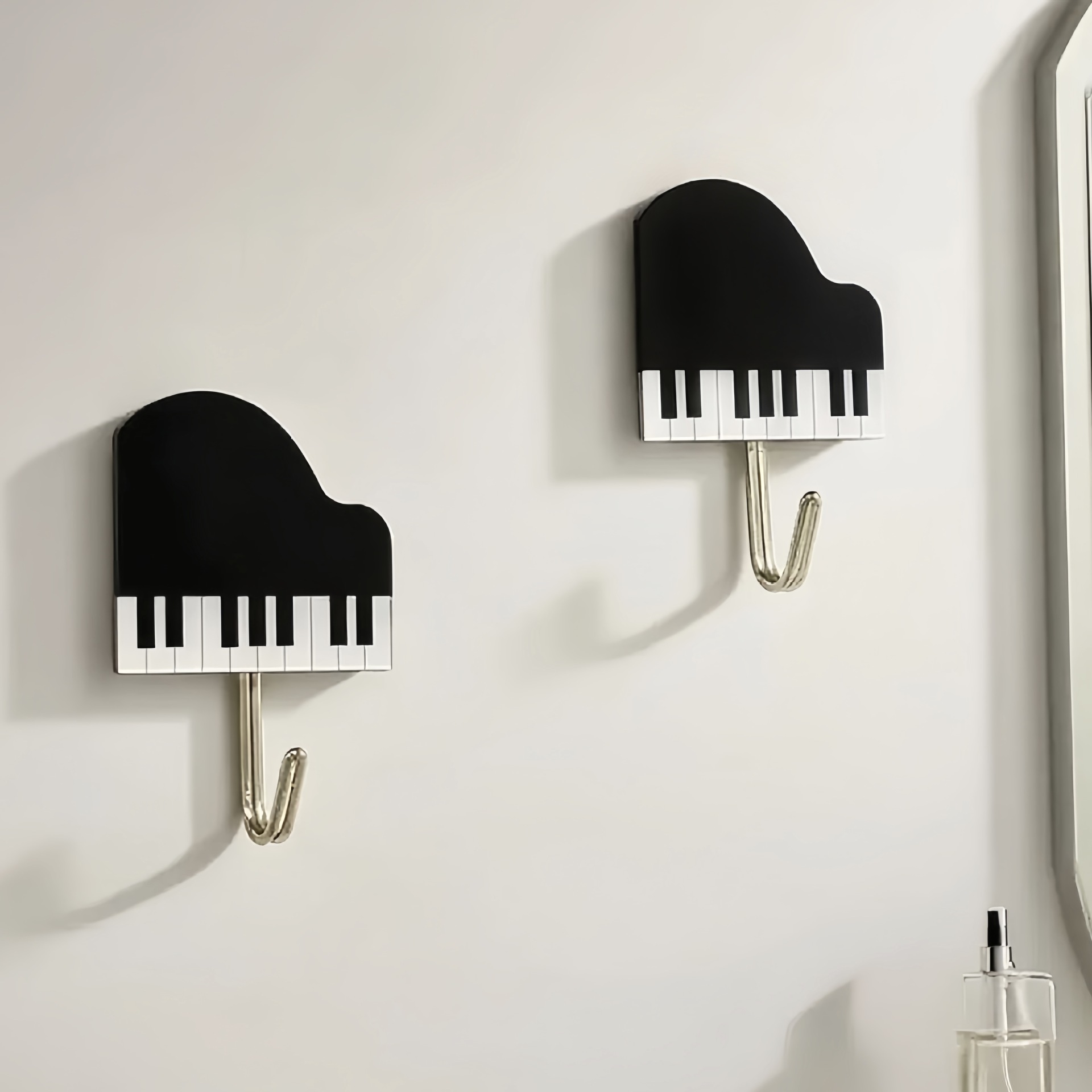 ���ٹҹ��޺�ճ���ڹ����׳����ҹ�ǽ��ǽ�����̴����ź���¹�