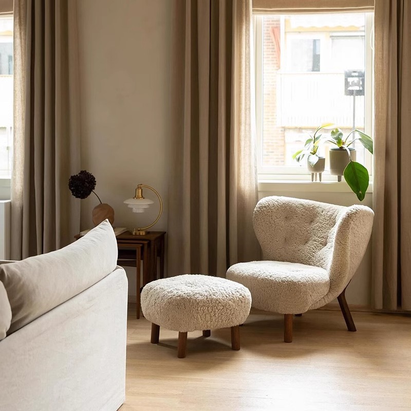 Lambskin Ins Style Single Sofa Living Room Leisure Chair Accessible Luxury White Scandinavian Designer Sofa Chair with Footrest