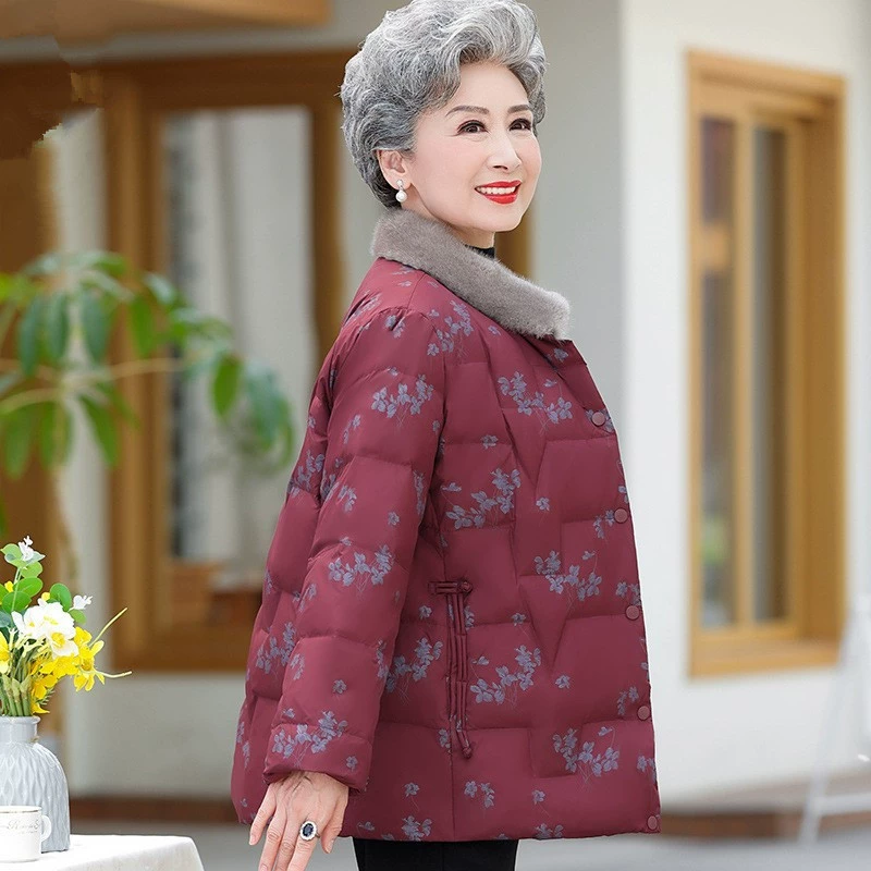 Зимняя одежда женская пуховик короткая пожилая одежда бабушка зимняя хлопчатобумажная куртка мама широкая жена хлопчатобумажная одежда
