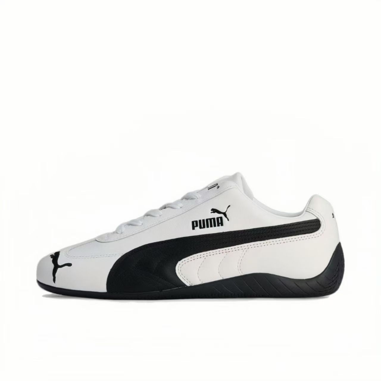 화이트, 블랙 (신발 사이즈가 너무 작으니 한 사이즈 크게 추천드립니다)