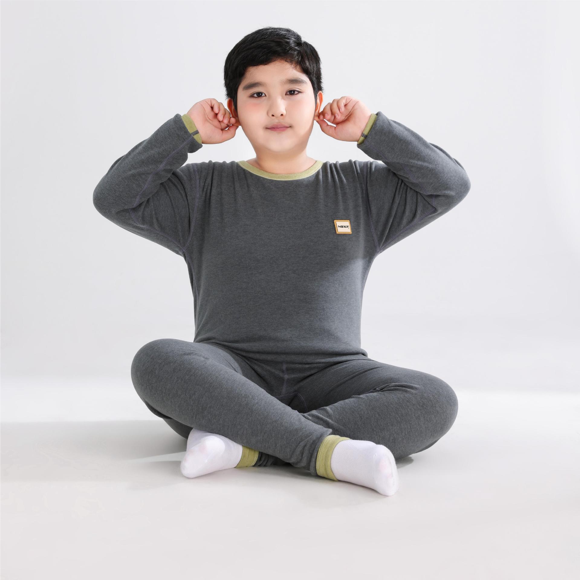 Pijama adolescente ropa de hogar para niños mayores para aumentar el peso de otoño y invierno lana seda grasa juego de pijamas calientes para niños