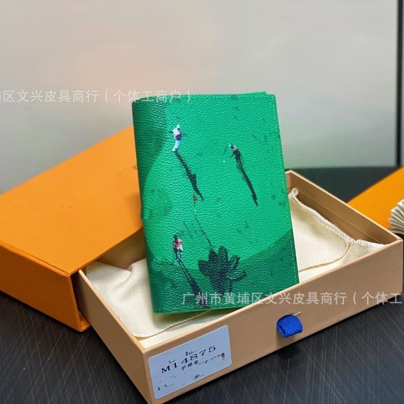 Cross-Border Wallet 2025 New Animal and Plant Travel Passport Holder Wallet Passport Cover Men's Document Bag Card Holder Lujia