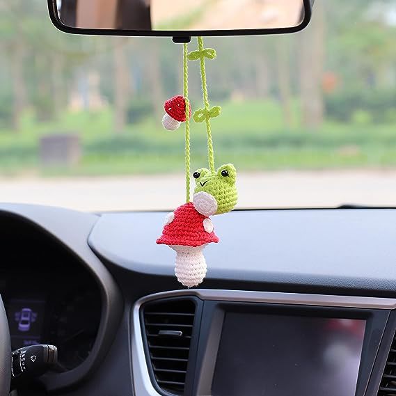 Ornament Car Interior: Yà mǎ Car hanging - frog-mushroom