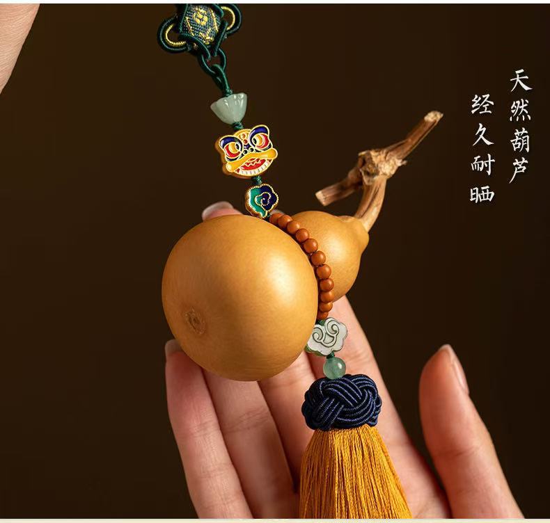 Original natural gourd pendant home interior decoration yellow tassel car rearview mirror car pendant gift