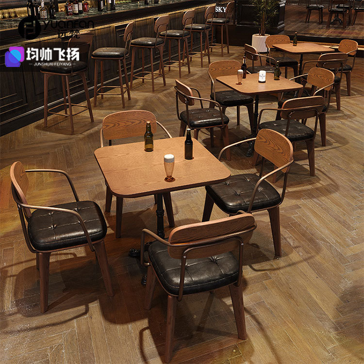 Retro bar de noche mesa y silla combinación de bar de hierro forjado comercial café restaurante sillón de hierro forjado de alta calidad