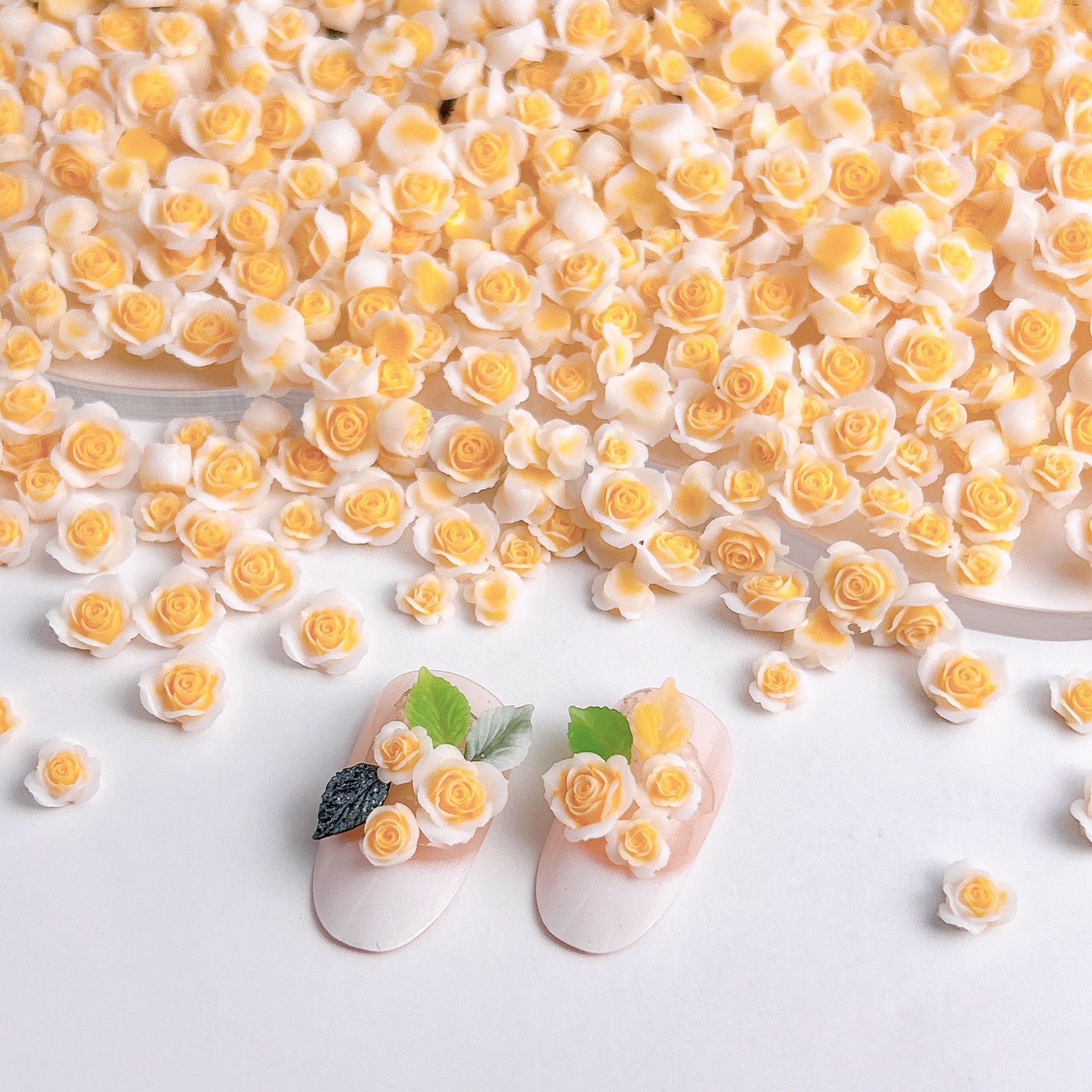 夏日元气花苞玫瑰美甲饰品ins汽水橙色花朵穿戴甲材料包树脂配饰