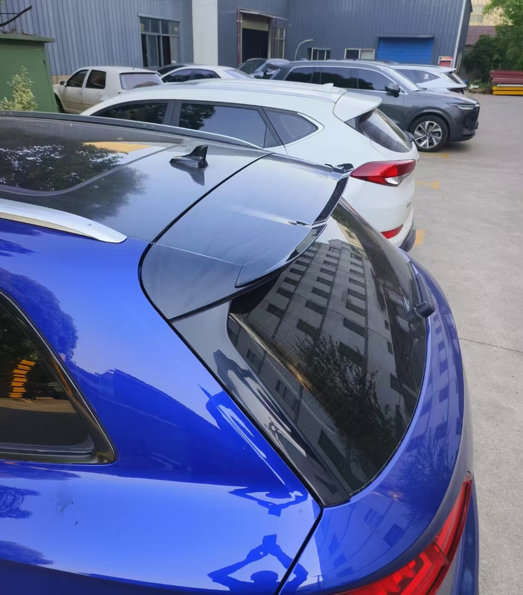 Suitable for 18-24 Audi Q5 tail Q5L modified Max tail paint non-perforated fixed wing decoration