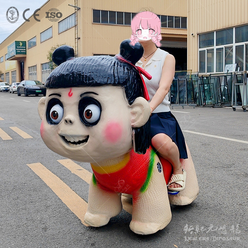 Simulación de silicona de piel suave dragón volador dinosaurio coche de atracciones en línea famoso padre-hijo centro comercial plaza fábrica de equipos de recreo fuente