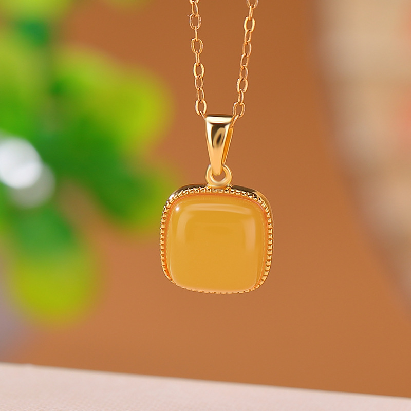 Mặt dây chuyền bạc S925 mạ vàng hình vuông phong cách cổ điển — Loại sáp ong (không có dây chuyền)