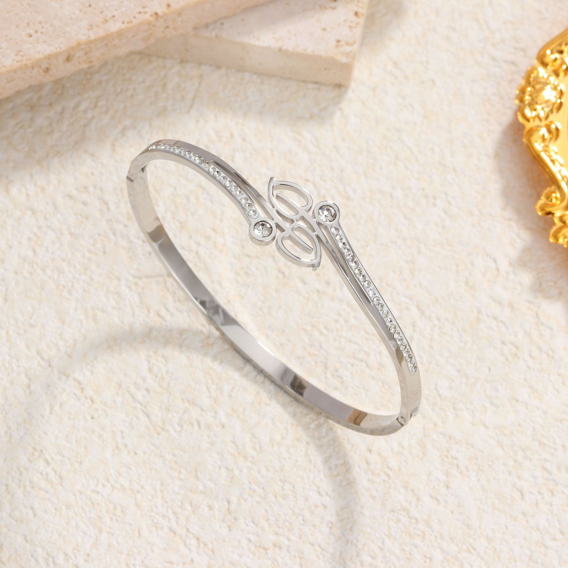 66 리프 팔찌 스틸 컬러