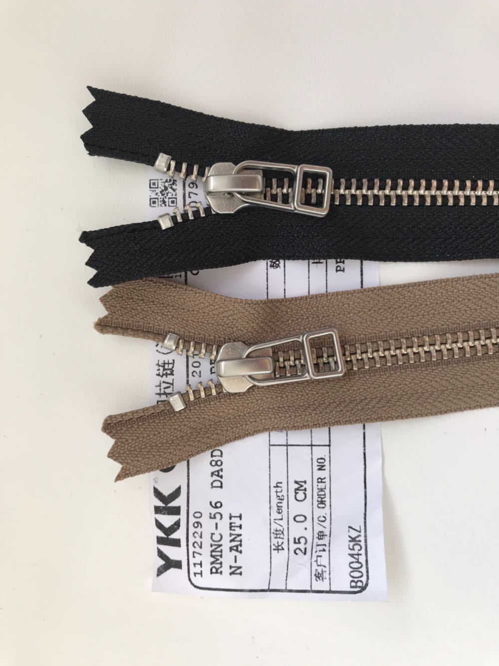 ykk拉链5号钢丝铜拉链手包服装领口袖口拉尼龙拉锁防水裤子双开尾