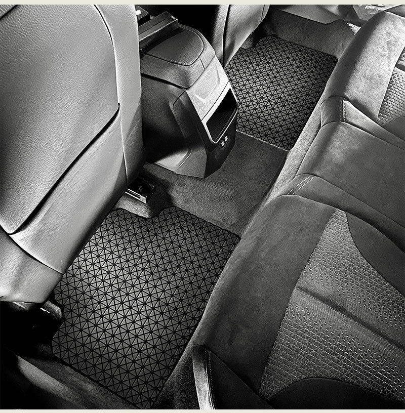 Main driving TPE car mat new energy universal any model of environmental protection rubber can be cut easy to clean wear