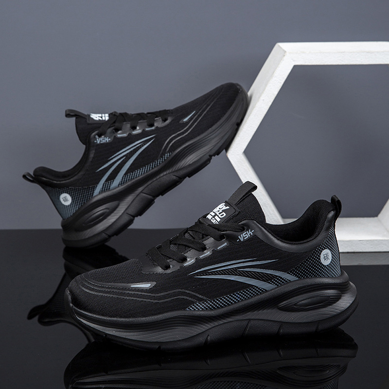 Zapatos deportivos casuales estilo pareja suela gruesa antideslizante verano nuevo estilo malla transpirable amortiguador ultraligero suela suave zapatos para correr zapatos para hombres