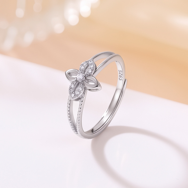 Nhẫn nữ bạc S925 mạ vàng hai màu hình bốn lá cỏ — Loại bạc