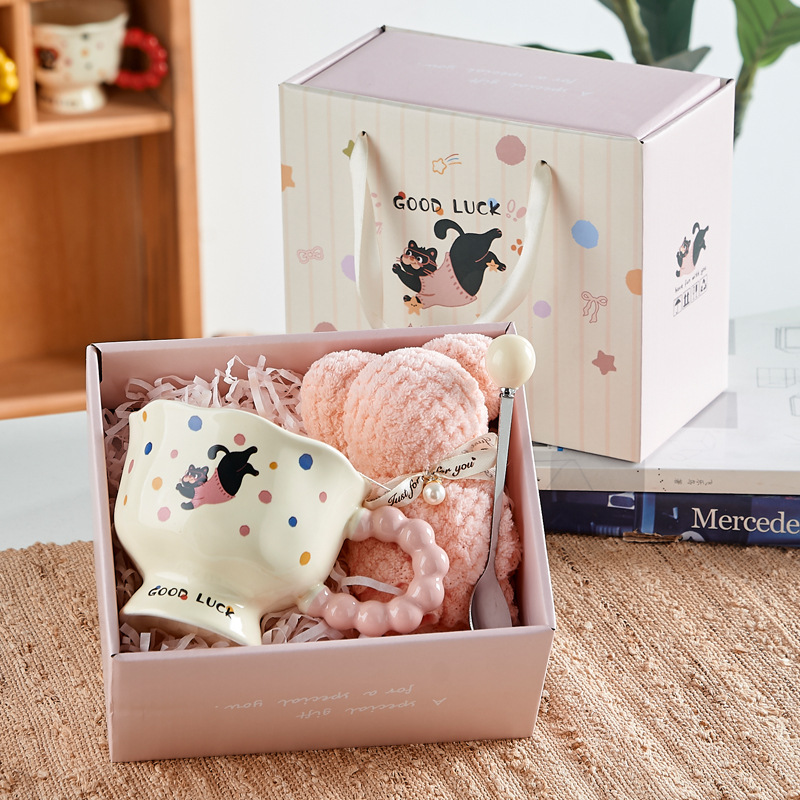 陶瓷杯咖啡杯可爱高颜值马克杯小礼品圣诞杯子伴手礼水杯礼盒定制