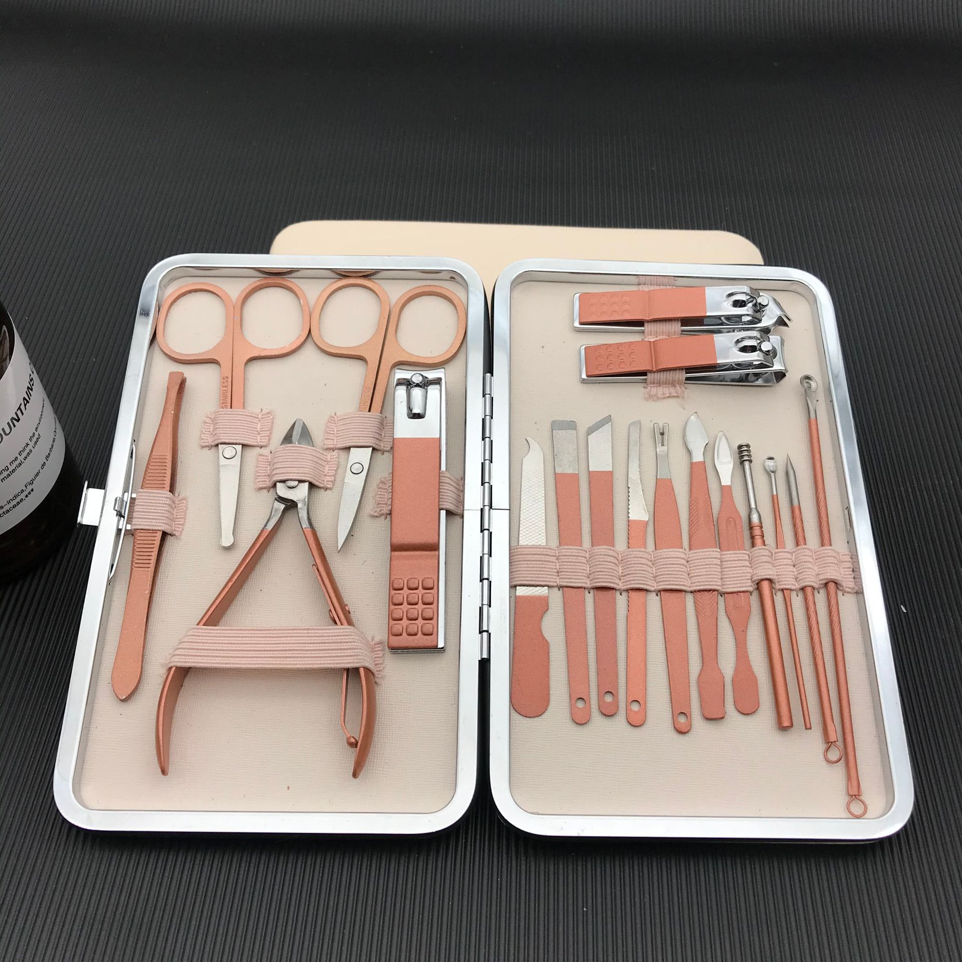 Nail Tool Set Image 1