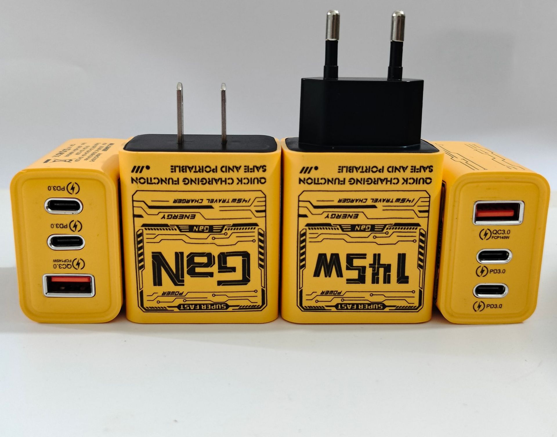 Neues Produkt PD145W intelligentes Ladegerät Dual Typ-C + einzelner USB-Adapter Multifunktions-Mobiltelefon-Schnellladevorrichtung