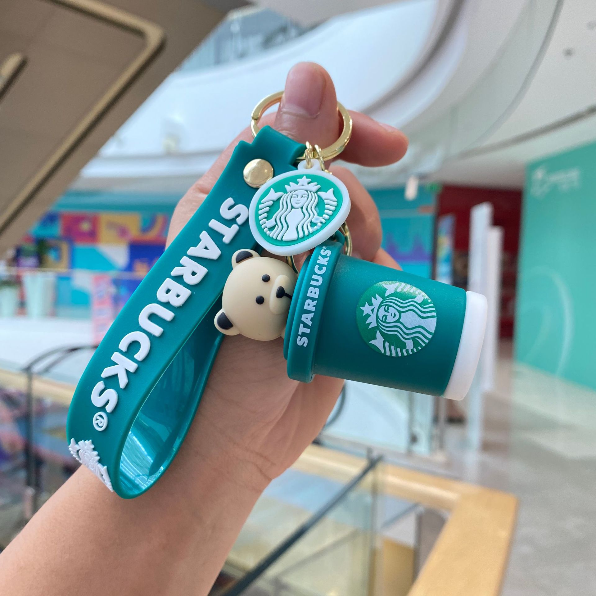 Transfronterizo Starbucks leche taza de té llavero Starbucks oso muñeca colgante para la temporada escolar regalo máquina de la muñeca adornos