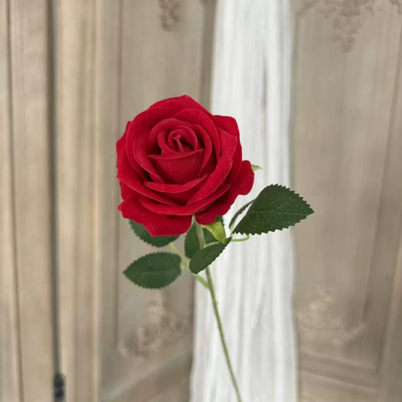 Single flannel simulated rose mall window rose waterfall outdoor layout flower wall flower arrangement home decoration flower