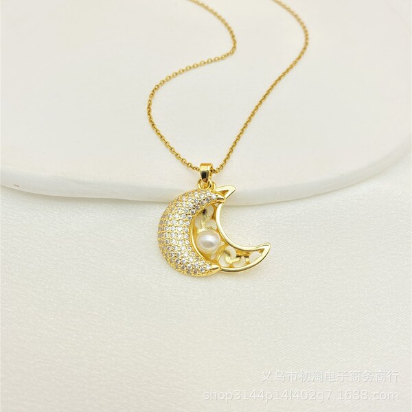 Fashionable elegant foldable necklace heart-shaped pearl