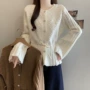 春秋显瘦白色针织毛衣