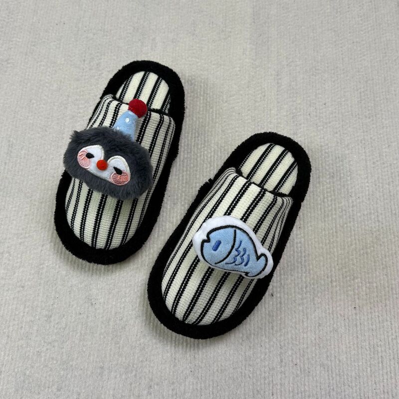 Cute Cartoon Color-Blocked Penguin and Fish Plush Slippers for Women, Suitable for Outdoor Wear, 2026 Autumn and Winter New Versatile Comfortable Cotton Slippers Cute Cartoon Color-Blocked Penguin and Fish Plush Slippers for Women, Suitable for Outdoor Wear, 2026 Autumn and Winter New Versatile Comfortable Cotton Slippers