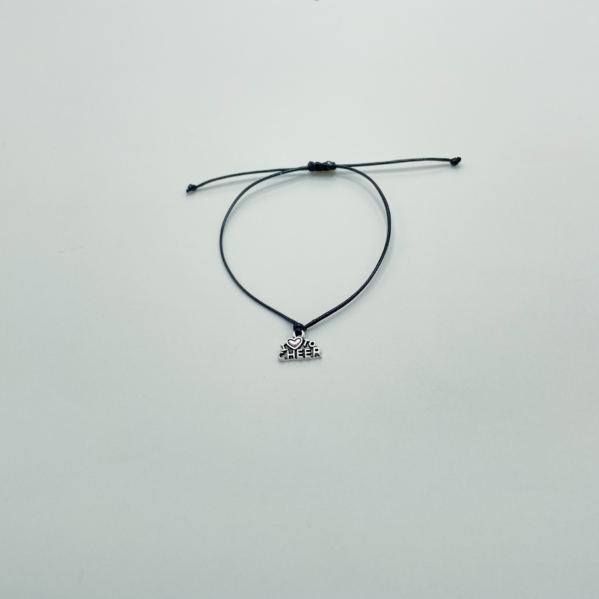 爱心CHEER单吊手链_5.jpg