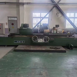 转让二手上海M1450Bx3000外圆磨床中心高270机床重量:11350