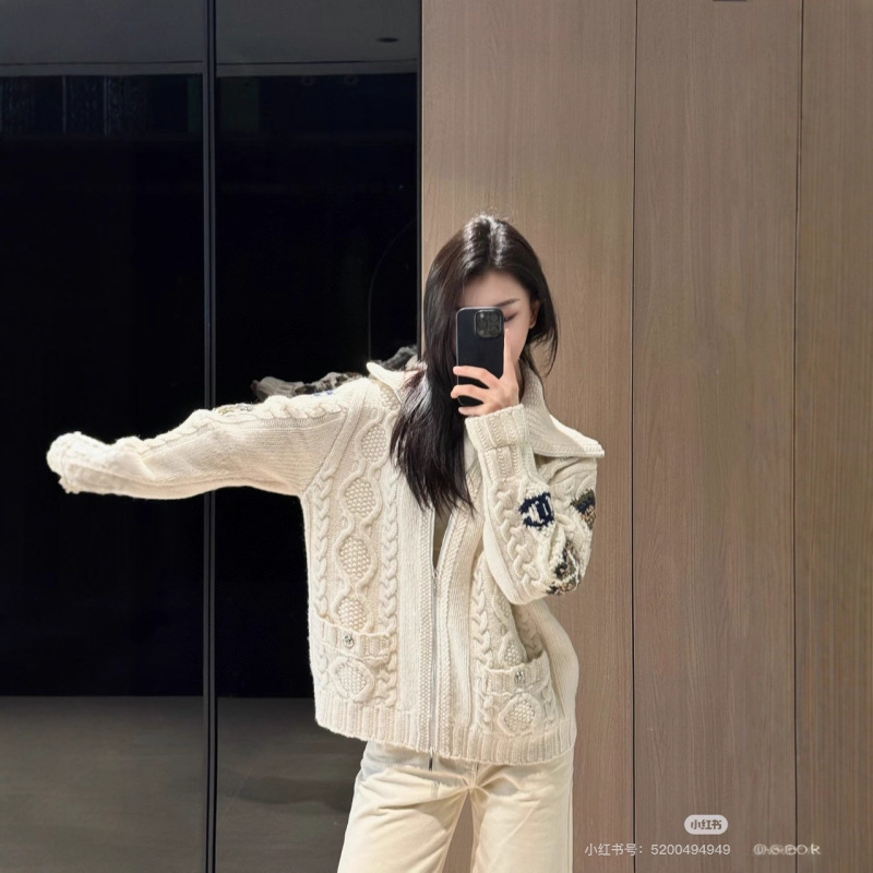 Nanyou Double C Autumn/Winter New Style Chanel-Inspired Delicate and Gentle Chunky Knit Zipper Cardigan Coat with a Lazy Style