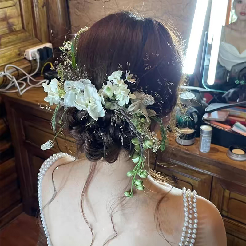 Wedding, Birthday, Engagement Occasion Cloth Material Flower Pattern Elegant Bridal Romantic Women's Flower Cloth Hair Clip