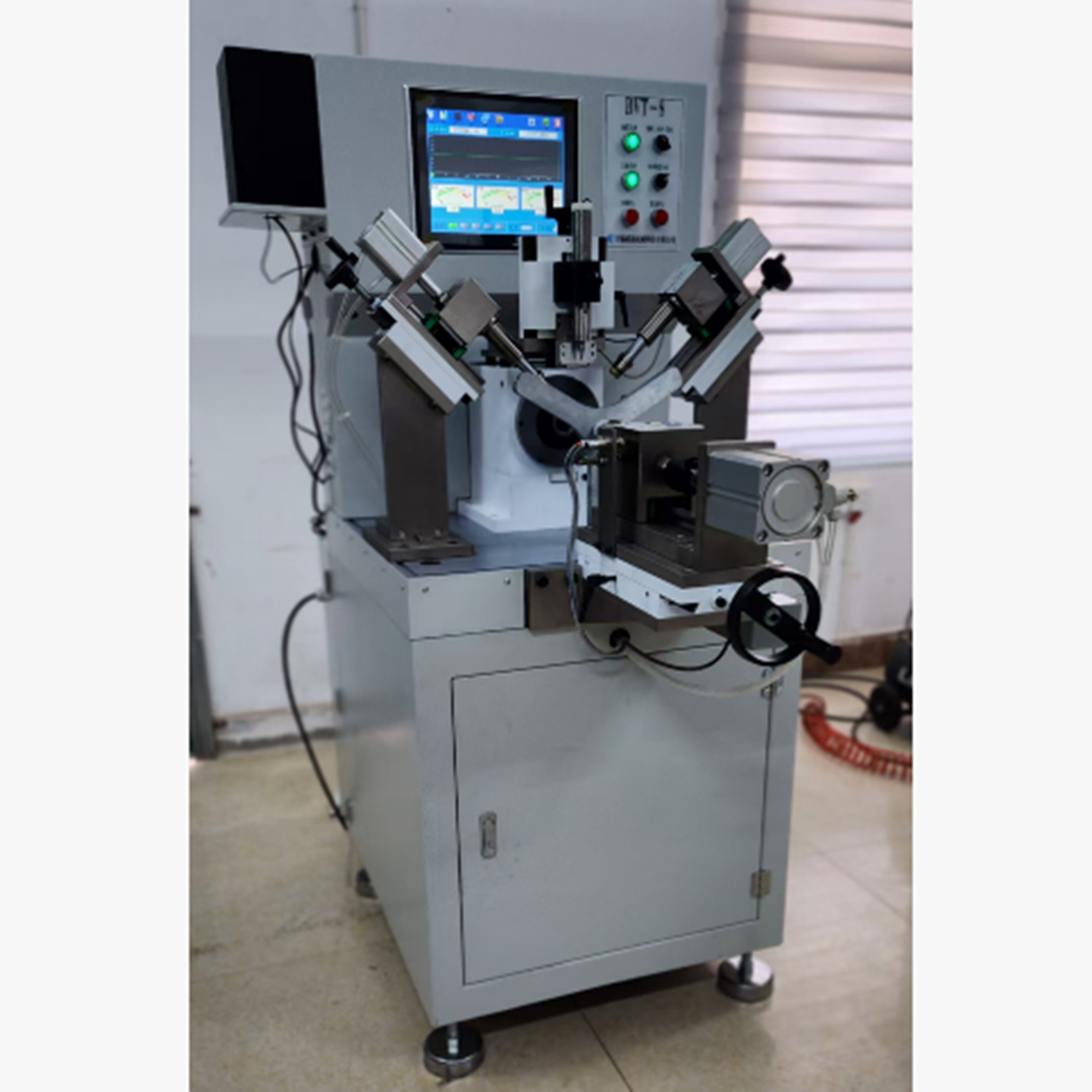 可议价  轴承振动检测仪 型号:ZXBVT-8库号：M411222